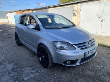 Авто Volkswagen Golf Plus 2006 № 8095084