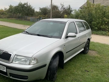 Авто Skoda Octavia 2002 № 8095112