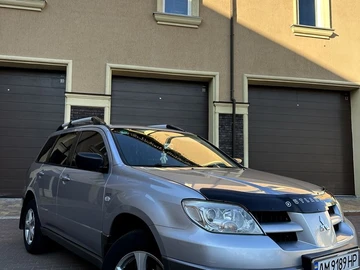 Авто Mitsubishi Outlander 2005 № 8095113