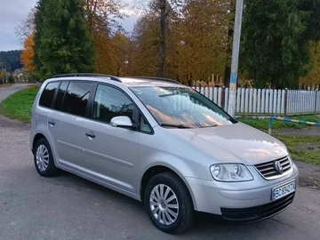 Авто Volkswagen Touran 2006 № 8095312