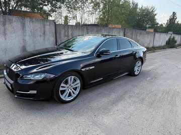 Авто Jaguar Xj 2015 № 8095364
