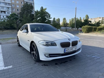 Авто BMW 5 Серия 2012 № 8095443