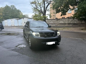 Авто Nissan Navara 2012 № 8095501