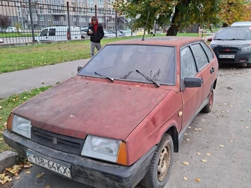 Авто ВАЗ 2109 1990 № 8095658