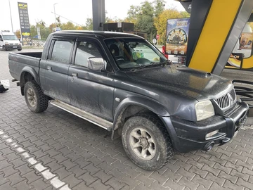 Авто Mitsubishi L 200 2005 № 8095733