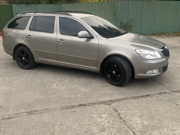 Авто Skoda Octavia 2009 № 8095775