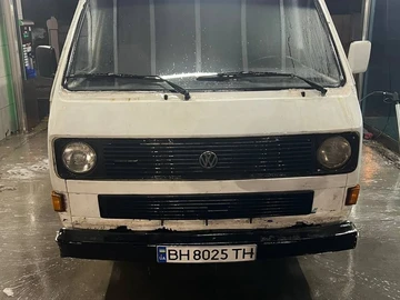 Авто Volkswagen Transporter 1982 № 8095823