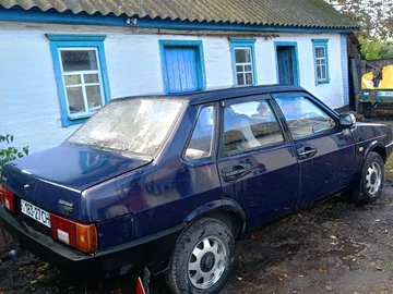 Авто ВАЗ 21099 1999 № 8095919