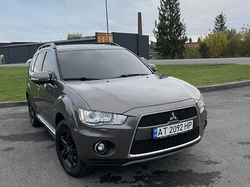 Авто Mitsubishi Outlander 2011 № 8095959