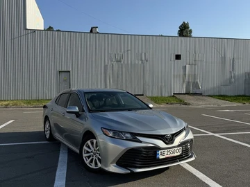 Авто Toyota Camry 2018 № 8095978