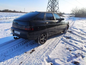 Авто ВАЗ 2112 2005 № 8095979