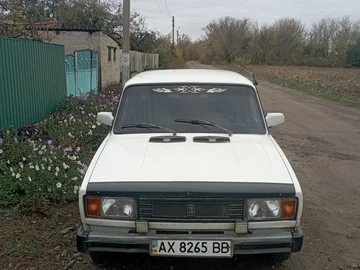 Авто ВАЗ 2105 1988 № 8096008