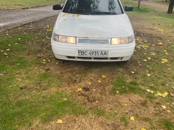 Авто ВАЗ 2110 1999 № 8096010