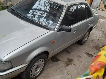 Авто Mazda 3 1989 № 8096124