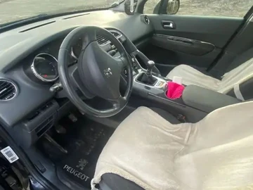 Авто Peugeot 308 2011 № 8096130