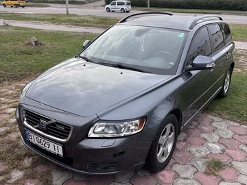 Авто Volvo V50 2009 № 8096269