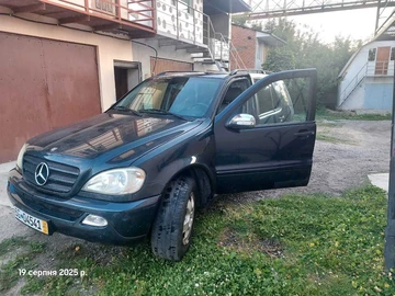 Авто Mercedes Ml Серия 2004 № 8096309
