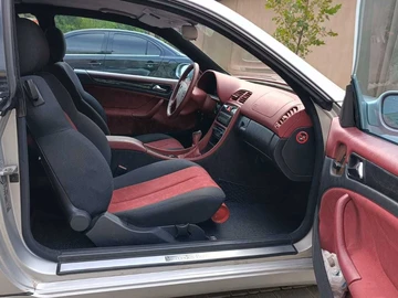 Авто Mercedes Clk Серия 1999 № 8096319