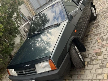 Авто ВАЗ 2109 2002 № 8096325
