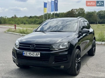 Авто Volkswagen Touareg 2012 № 8096326