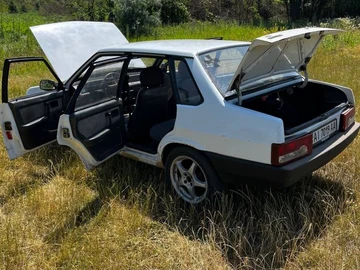 Авто ВАЗ 21099 1996 № 8096397