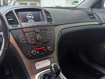 Авто Opel Insignia 2010 № 8096403