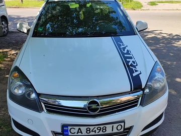 Авто Opel Astra 2010 № 8096469