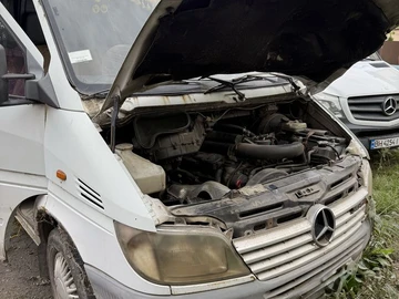 Авто Mercedes Sprinter 2000 № 8096634
