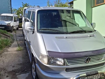 Авто Volkswagen Transporter 2002 № 8096791