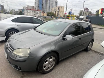 Авто Volkswagen Golf 2004 № 8096815