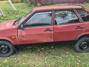 Авто ВАЗ 21093 1988 № 8097109
