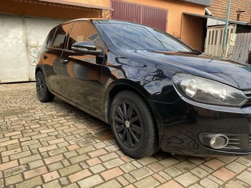 Авто Volkswagen Golf 2010 № 8097113