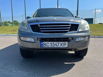 Авто SsangYong Rexton 2003 № 8097315