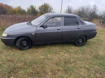 Авто ВАЗ 2110 2000 № 8097341