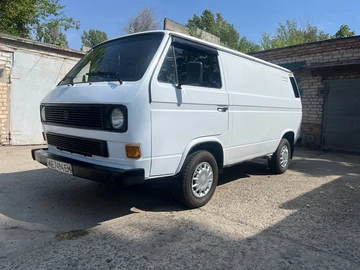 Авто Volkswagen Transporter 1990 № 8097426