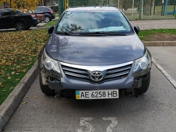 Авто Toyota Avensis 2012 № 8097647