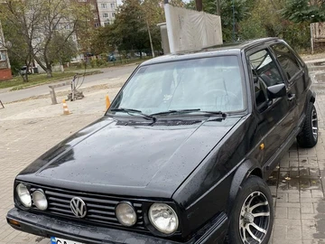 Авто Volkswagen Golf 1989 № 8097708