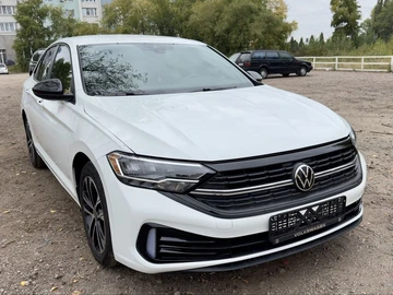 Авто Volkswagen Jetta 2024 № 8097711