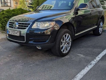Авто Volkswagen Touareg 2007 № 8097959