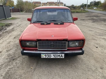 Авто ВАЗ 2107 1990 № 8097982