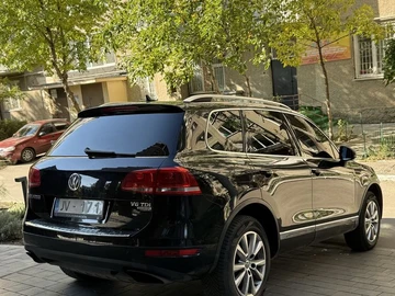 Авто Volkswagen Touareg 2011 № 8097993