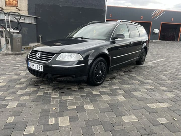 Авто Volkswagen Passat Variant 2004 № 8098016