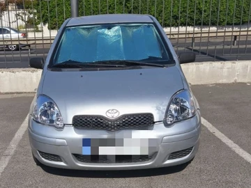 Авто Toyota Yaris 2004 № 8098192