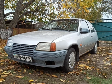 Авто Opel Kadett 1988 № 8098245