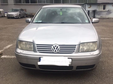 Авто Volkswagen Bora 2001 № 8098253