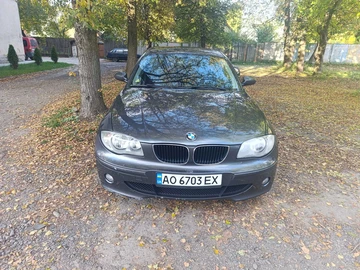Авто BMW 1 Серия 2006 № 8098315