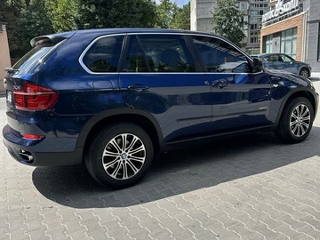 Авто BMW X5 2010 № 8098364
