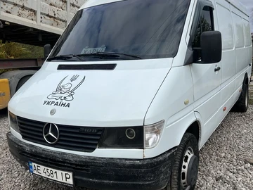 Авто Mercedes Sprinter 1997 № 8098689