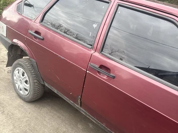 Авто ВАЗ 2109 1988 № 8098841