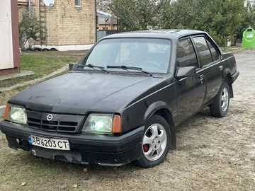 Авто Opel Ascona 1986 № 8098844